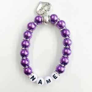 Armband “Flowergirl” personalisiert mit Name lila