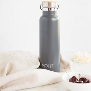 MontiiCo, 600 ml – Edelstahl Trinkflasche mit Bambusdeckel Grey