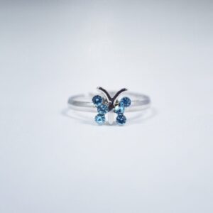 Buzy Lizzie Ring Schmetterling blau