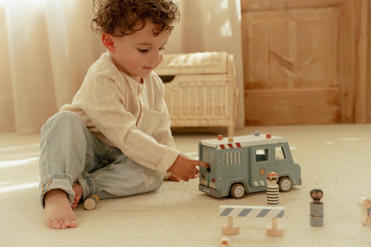 Little Dutch LD2541 Holzauto Polizei – Bild 3